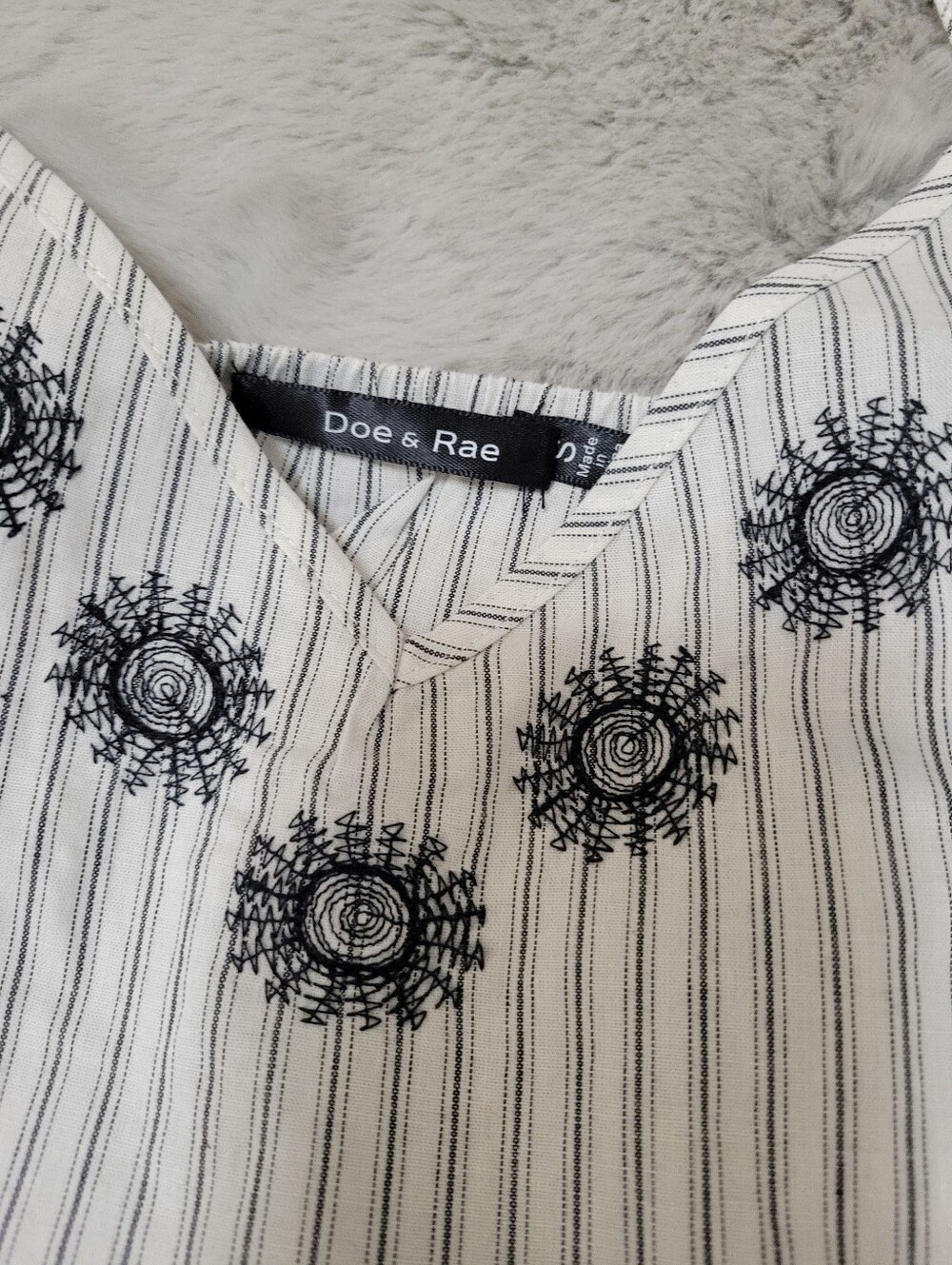 Nwt Doe And Rae Top Bundle - Picture 11 of 13